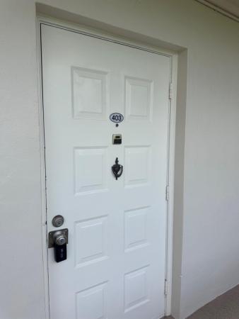 Palm-Aire Country Club 6, 3850 Oaks Clubhouse Dr #403, Pompano Beach, Florida 33069, image 1