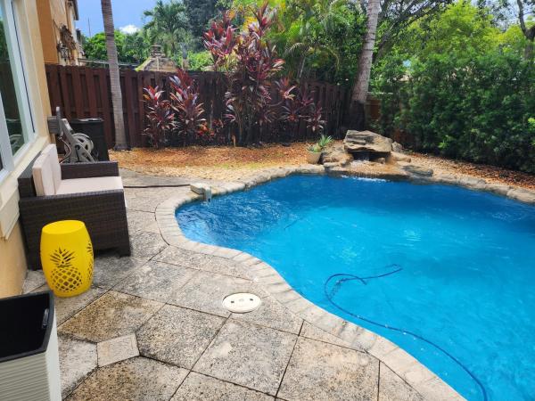 15525 SW 26th Ter, Unincorporated Dade County, Florida 33185, image 1