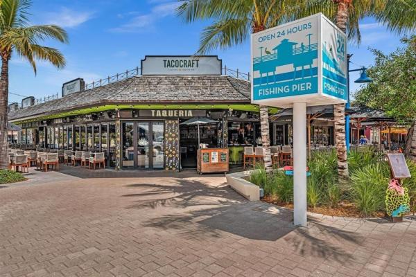 Royal Mariner, 3100 NE 49th St #1106, Lauderdale By The Sea, Florida 33308, image 2