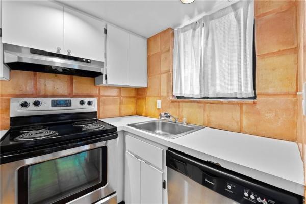 Courtyards Of The Grove, 2924 Day Ave #N211, Miami, Florida 33133, image 1