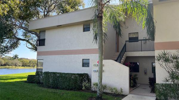 Applewood Village 2, 2757 Carambola Cir S #1932, Coconut Creek, Florida 33066, image 3