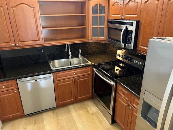 Isle Of Boca Dunes, 9300 SW 8th St #422, Boca Raton, Florida 33428, image 3