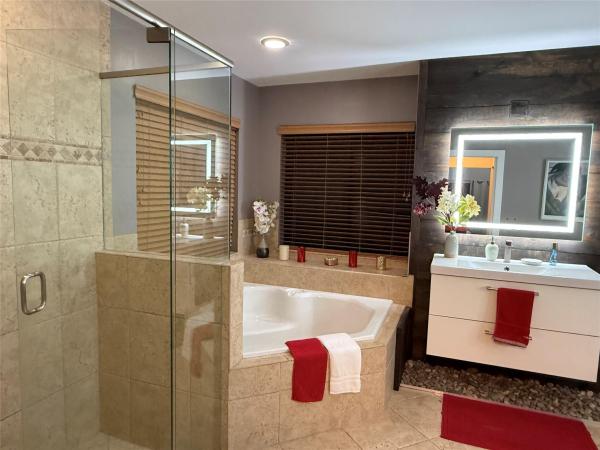 North Orchard, 2702 E Orchard Cir, Davie, Florida 33328, image 1