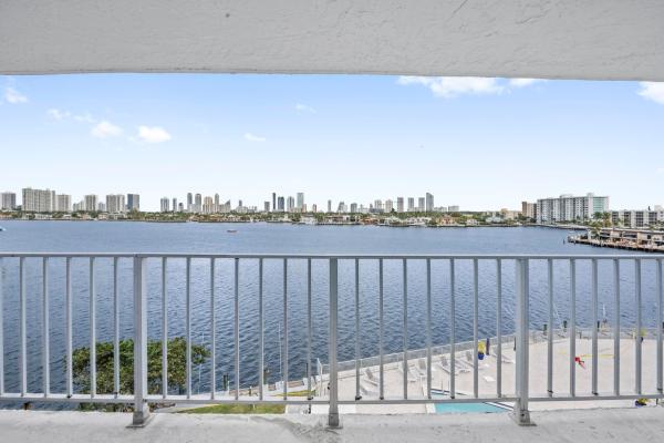 Reef East, 16558 NE 26th Ave #6c, North Miami Beach, Florida 33160, image 1