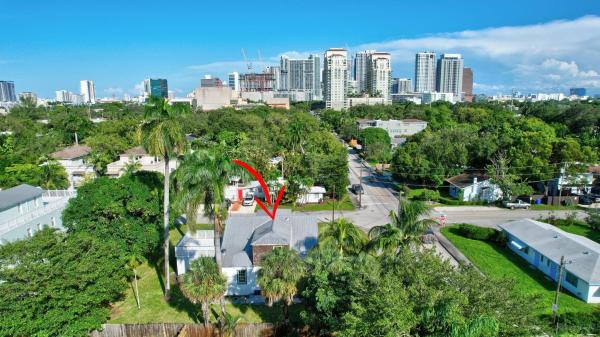 Waverly Place, 901 W Las Olas Blvd, Fort Lauderdale, Florida 33312, image 1