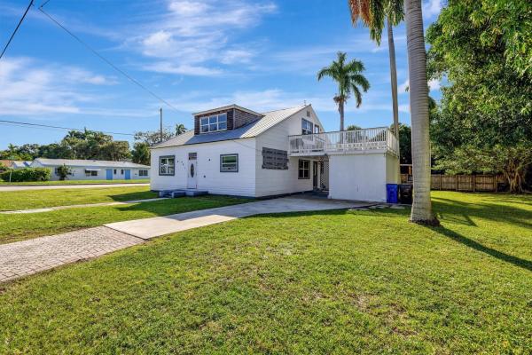 Waverly Place, 901 W Las Olas Blvd, Fort Lauderdale, Florida 33312, image 2