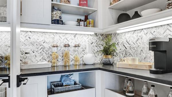 10208 Voltaire Pl, Palm Beach Gardens, Florida 33412, image 1