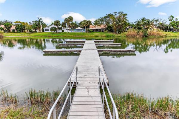 Sailboat Pointe, 2361 NW 33rd St #605, Oakland Park, Florida 33309, image 1