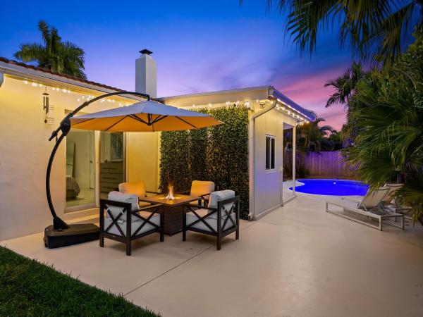 Coral Terrace, 3431 NE 18th Ave, Oakland Park, Florida 33306, image 1