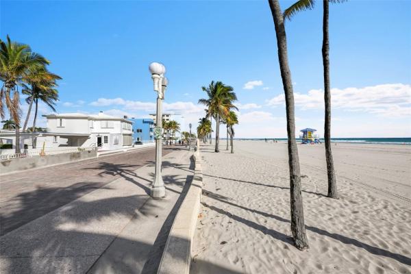 Andoric, 901 S Surf Rd #203, Hollywood, Florida 33019, image 1