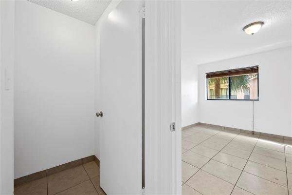 Sundance At Davie, 2906 S University Dr #10204, Davie, Florida 33328, image 1