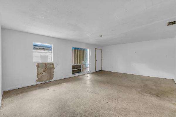Maravilla Gardens, 803 Palm Ave, Fort Pierce, Florida 34982, image 2