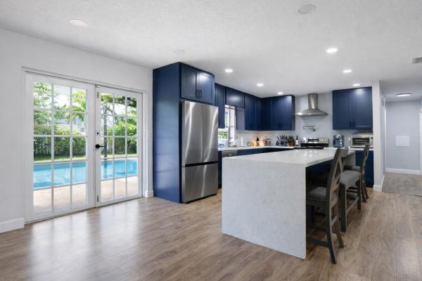 Ramblewood South, 846 Ramblewood Dr, Coral Springs, Florida 33071, image 2