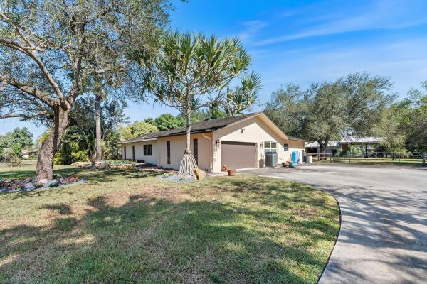 Green Meadows, 5400 SW 164th Ter, Southwest Ranches, Florida 33330, image 2
