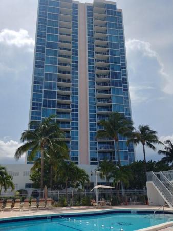 Mirasol Ocean Towers, 2655 Collins Ave #602, Miami Beach, Florida 33140, image 2