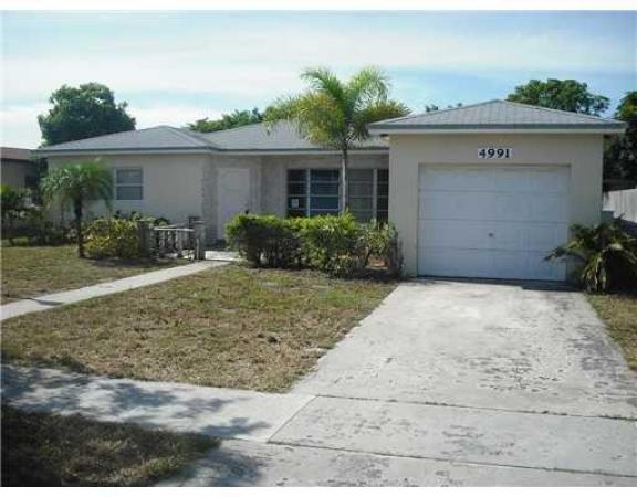 Oakland Hills, 4991 SW 7th St, Margate, Florida 33068, image 1