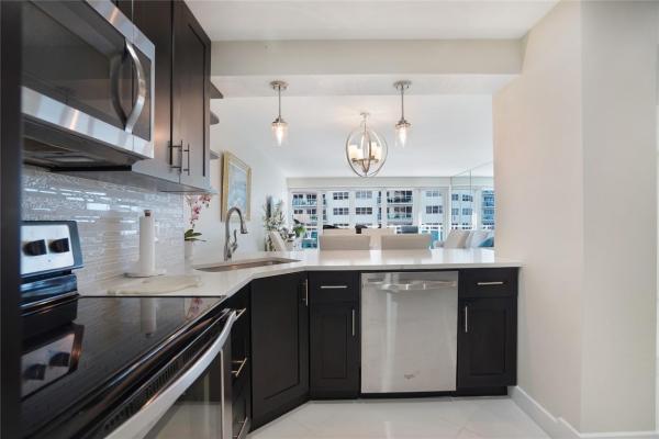 The Commodore, 3430 Galt Ocean Dr #410, Fort Lauderdale, Florida 33308, image 1