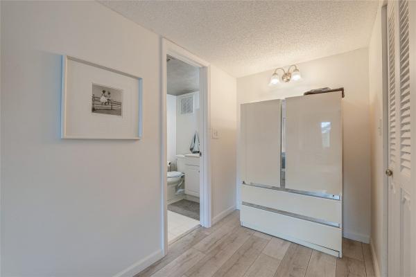 18th Hole At Inverrary, 3920 Inverrary Blvd #404C, Lauderhill, Florida 33319, image 1