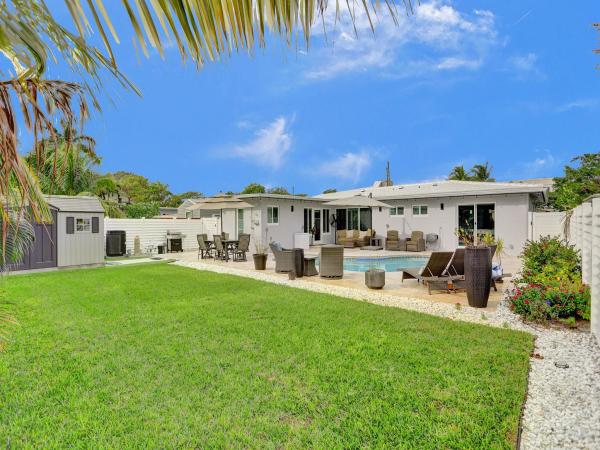 South Corals, 1580 NE 34th St, Oakland Park, Florida 33334, image 1