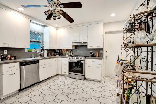 College Park, 108 Harvard Dr, Lake Worth Beach, Florida 33460, image 1