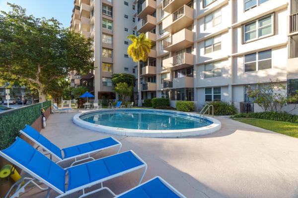 Island Club, 777 S Federal Hwy #RP811, Pompano Beach, Florida 33062, image 2