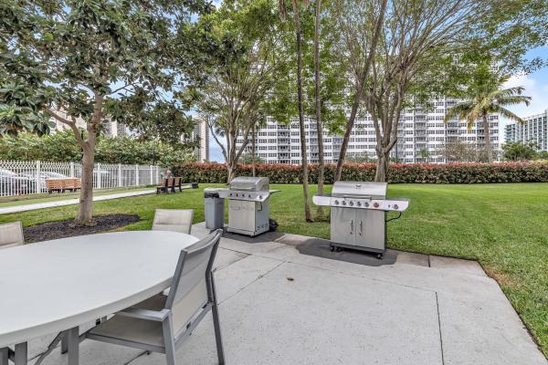 Coral Ridge Towers East, 3300 NE 36th St #1110, Fort Lauderdale, Florida 33308, image 1