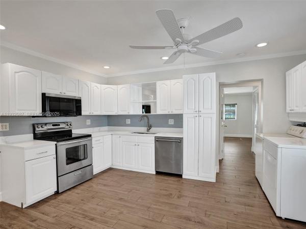 South New River Isles, 1205 Guava Isle, Fort Lauderdale, Florida 33315, image 2