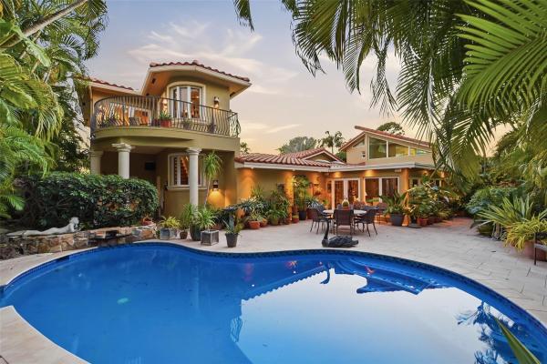 Coral Ridge Galt, 2525 NE 21st Ct, Fort Lauderdale, Florida 33305, image 1