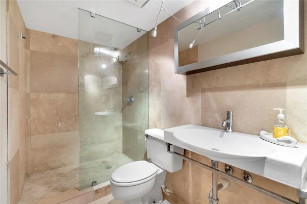 Wedgewood Court, 112 N Birch Rd #202, Fort Lauderdale, Florida 33304, image 2