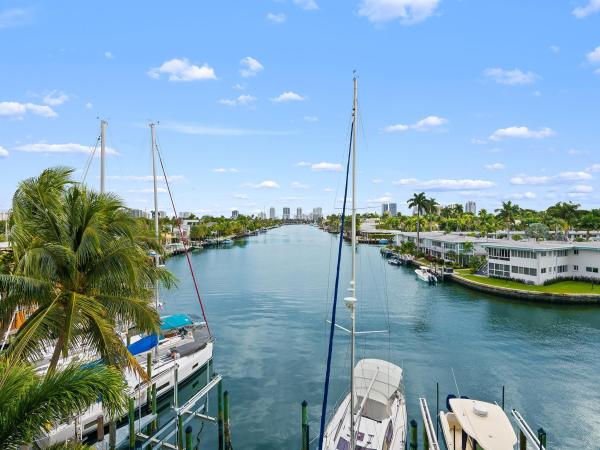 Aria At Las Olas, 516 Hendricks Isle #4B, Fort Lauderdale, Florida 33301, image 1