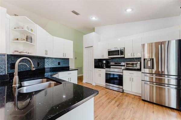 Lennox Isles, 1104 NW 116th Ave, Coral Springs, Florida 33071, image 2