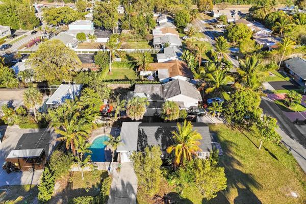 High Point, 201 SE 24th Ave, Boynton Beach, Florida 33435, image 2