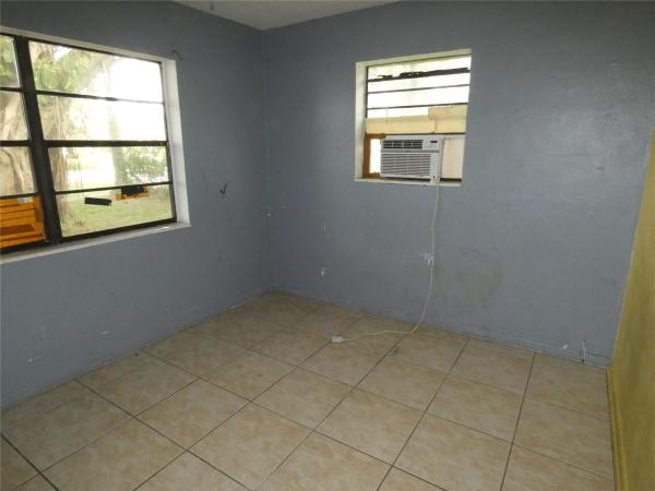 Palm Springs Village, 82 Tortuga Rd, Palm Springs, Florida 33461, image 3