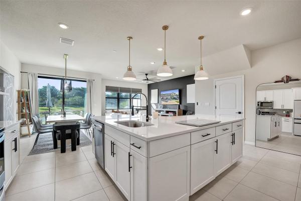 2118 Appleton Cir S, Oakland Park, Florida 33309, image 1