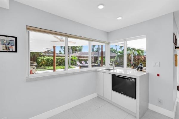 Golf Estates, 4710 NE 27th Ave, Fort Lauderdale, Florida 33308, image 2