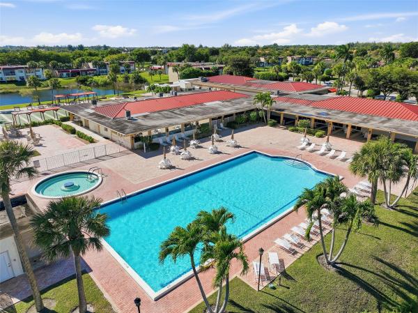 Golden Lakes Village, 401 Lake Frances Dr, West Palm Beach, Florida 33411, image 3