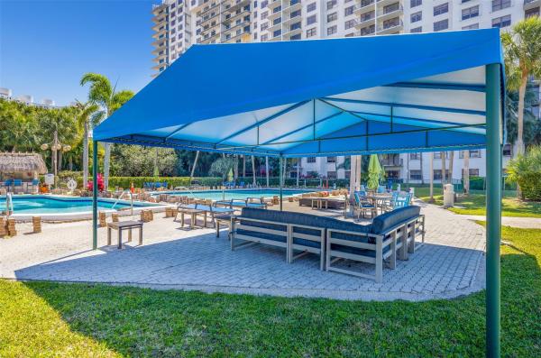 Tower At Biscayne Cove, 18181 NE 31st Ct #804, Aventura, Florida 33160, image 1