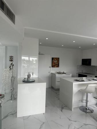 Coral Ridge Towers South, 3333 NE 34th St #304, Fort Lauderdale, Florida 33308, image 1