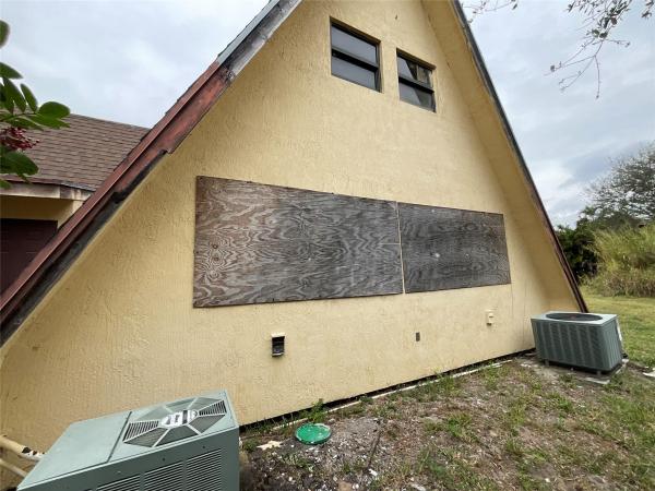 Hypoluxo Village, 6650 Riggers Rd, Lake Worth, Florida 33462, image 2