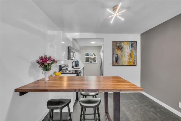 Wilton Village, 2607 NE 8th Ave #34, Wilton Manors, Florida 33334, image 1