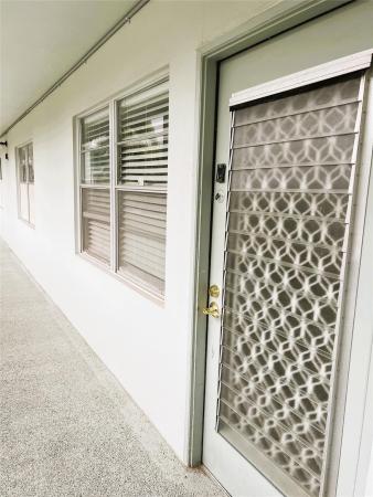 Portofino Village, 3001 Portofino Isle #E2, Coconut Creek, Florida 33066, image 3