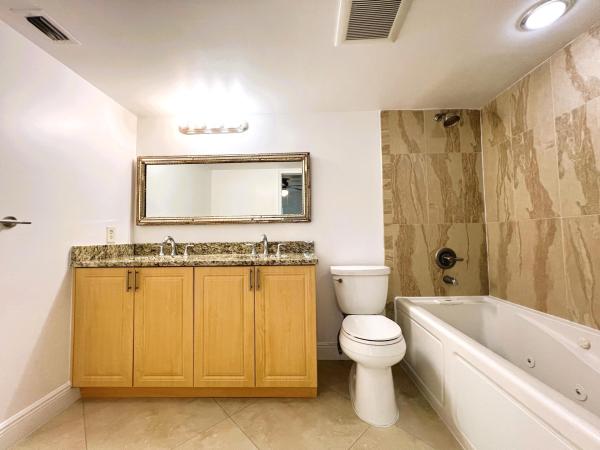 Portofino Village, 3001 Portofino Isle #E2, Coconut Creek, Florida 33066, image 1