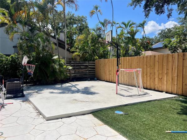 The Woods Of Emerald Hills, 4104 N 49th Ave #5-18, Hollywood, Florida 33021, image 3