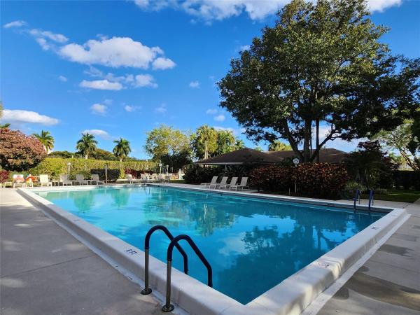 Palm-Aire Country Club 10, 4030 W Palm Aire Dr #101, Pompano Beach, Florida 33069, image 1