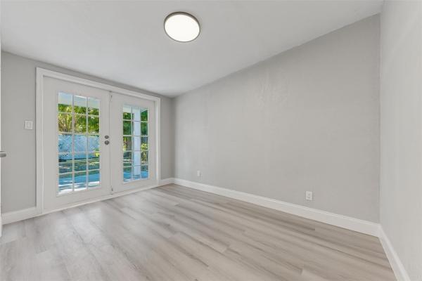 San Castle, 430 Old Spanish Trl, Lake Worth, Florida 33462, image 2