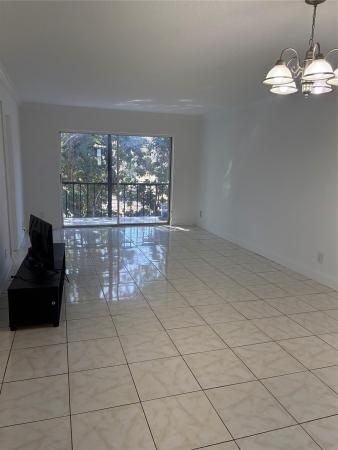 Versailles Gardens, 8000 Colony Cir S #201, Tamarac, Florida 33321, image 1