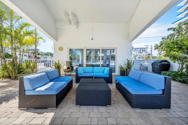 Nautical Towers, 720 Bayshore Dr #302, Fort Lauderdale, Florida 33304, image 1