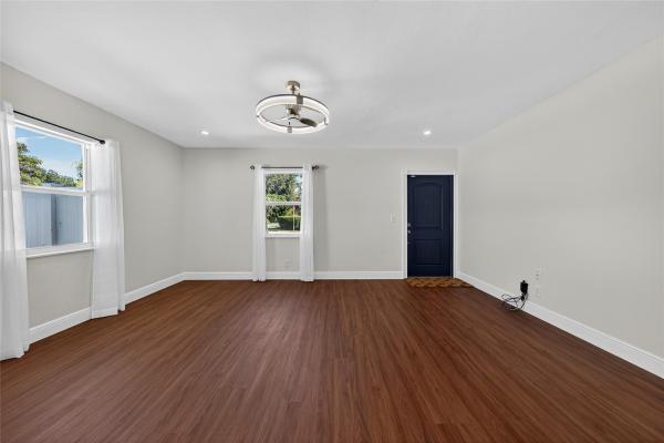 South Middle River, 1445 NE 1st Ave, Fort Lauderdale, Florida 33304, image 1