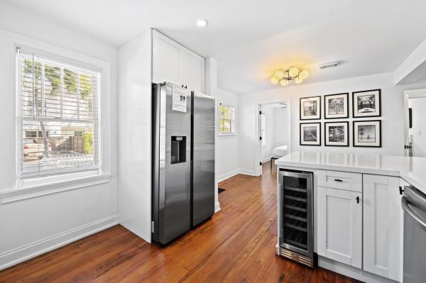 Victoria Courts, 713 NE 17th Rd, Fort Lauderdale, Florida 33304, image 3