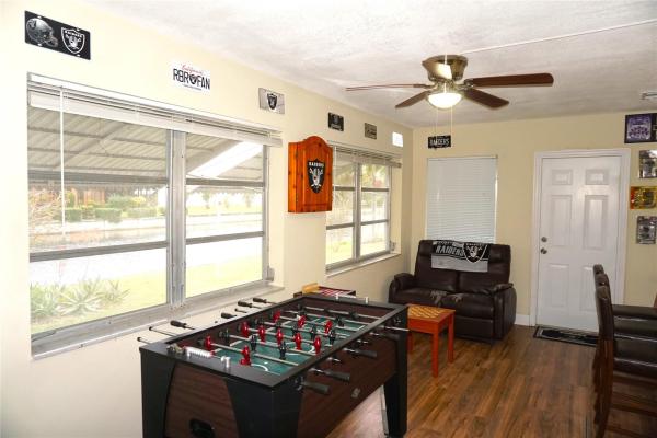 Mainlands Of Tamarac Lakes, 4314 NW 47th St, Tamarac, Florida 33319, image 1